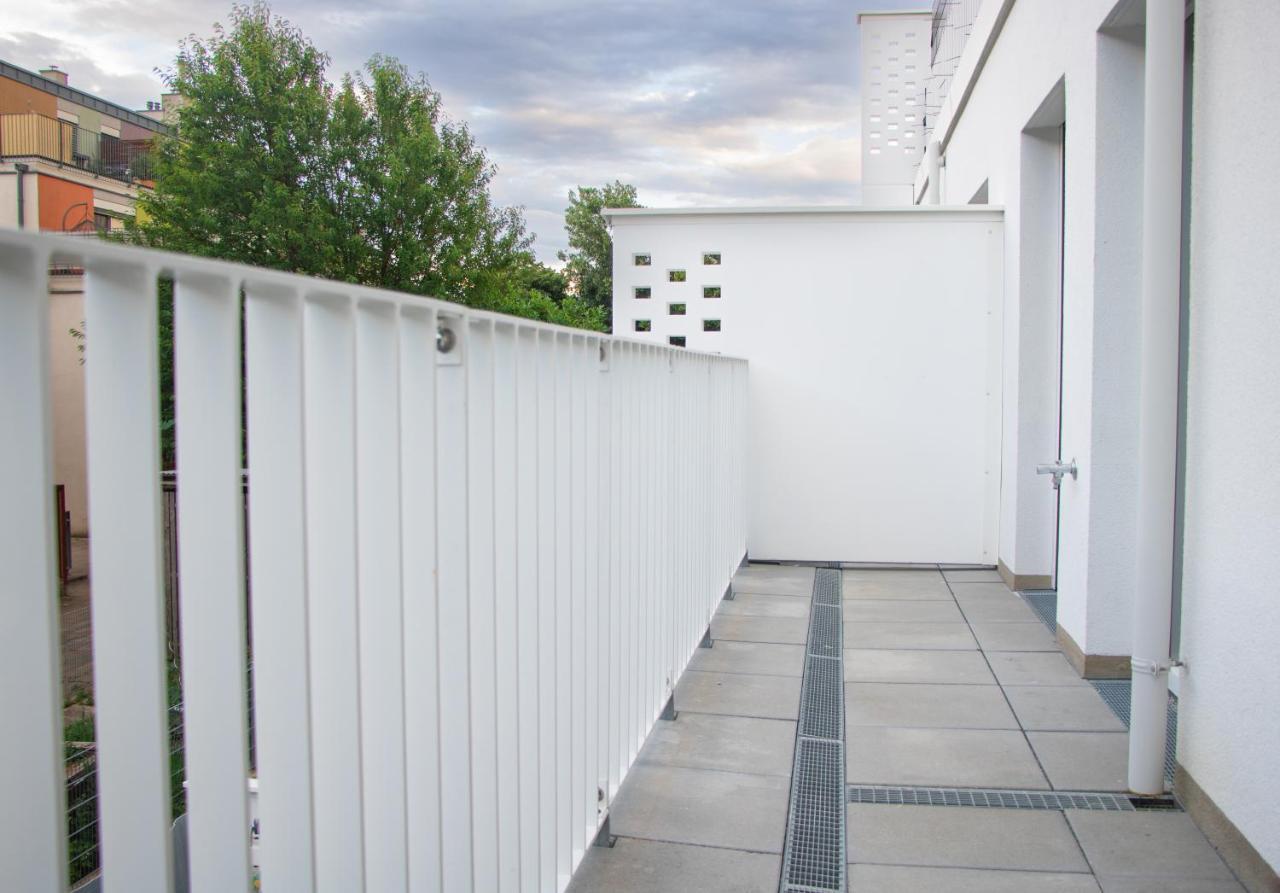 Flat2Go Modern Apartments - Harmony Of City And Nature Вена Экстерьер фото